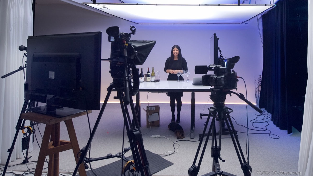 Digital wine course